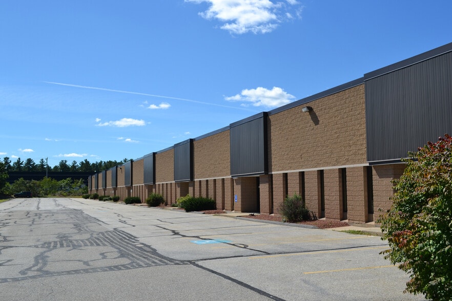 More Photos Of 14 Celina Ave, Nashua Manufacturing For Lease