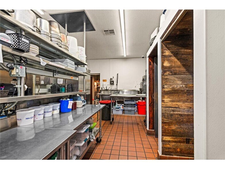 More Photos Of 4654 County Highway 61 hwy, Moose Lake Specialty For Sale