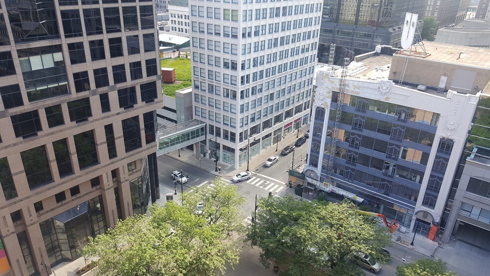 More Photos Of 25 E 12th St, Kansas City Apartments For Lease