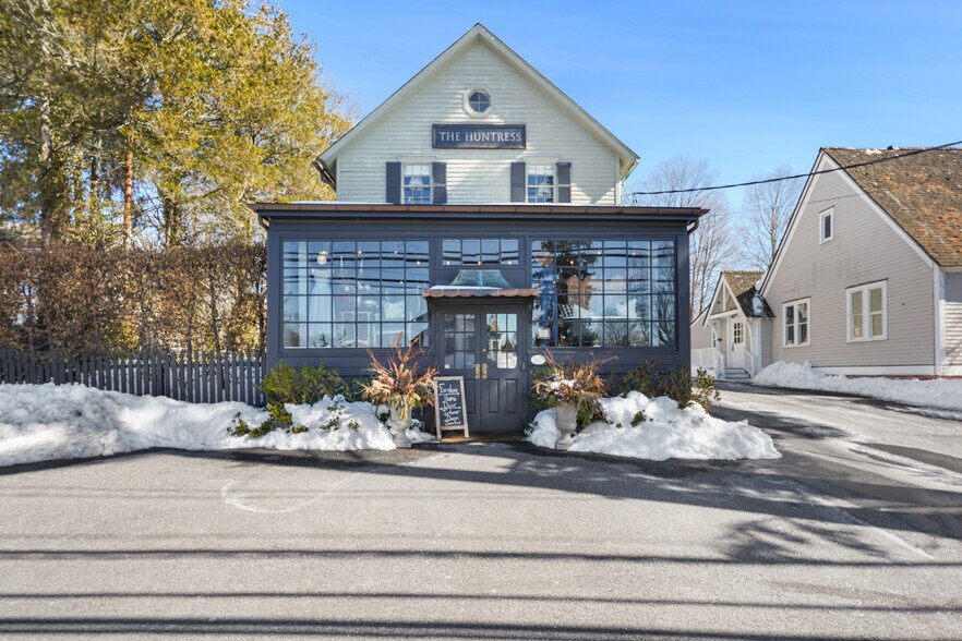 Primary Photo Of 259 Westchester Ave, Pound Ridge Storefront For Sale