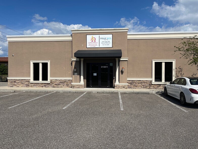 Primary Photo Of 31201 US Highway 19 N, Palm Harbor Coworking Space