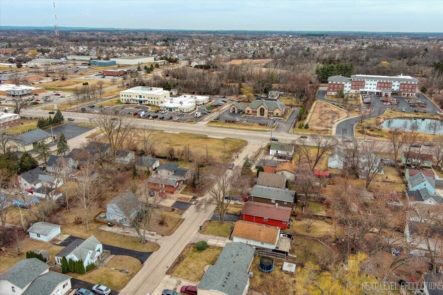 More Photos Of 9 E Rollins Rd, Round Lake Beach Land For Sale