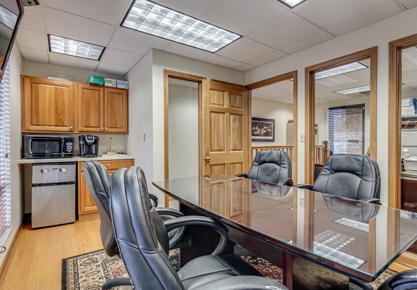 More Photos Of 3439 Babcock Blvd, Pittsburgh Office For Sale