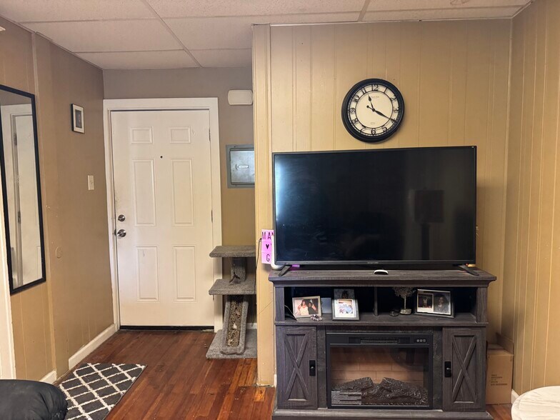 More Photos Of 1456-1464 Dewey Ave, Rochester General Retail For Sale