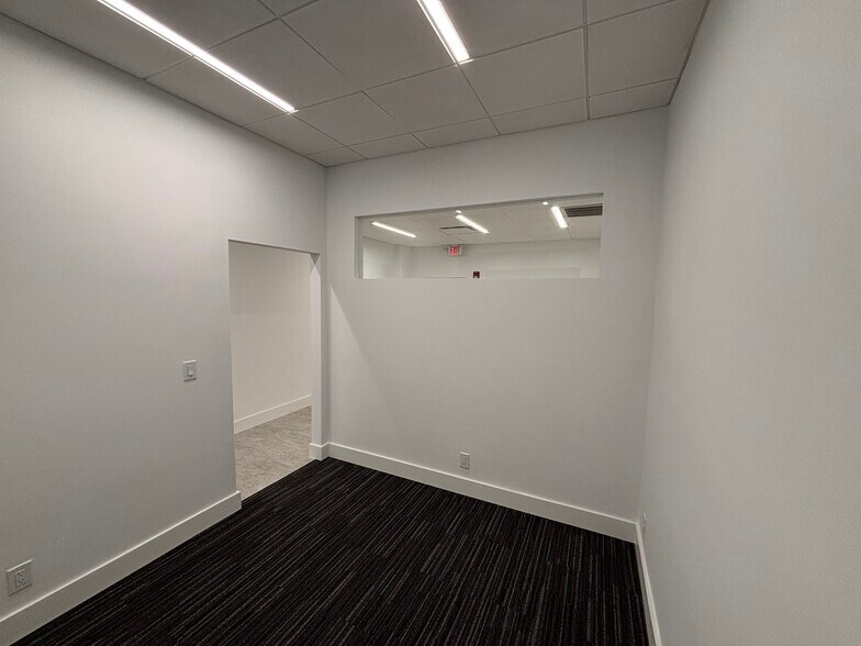 More Photos Of 2300 W Sample Rd, Pompano Beach Medical For Lease