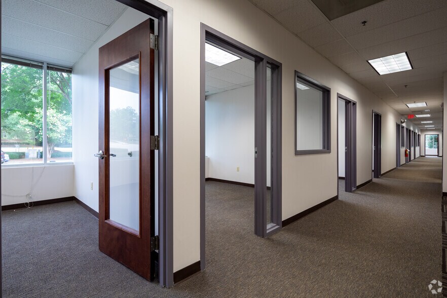More Photos Of 1500 Perimeter Park Dr, Morrisville Office For Sale