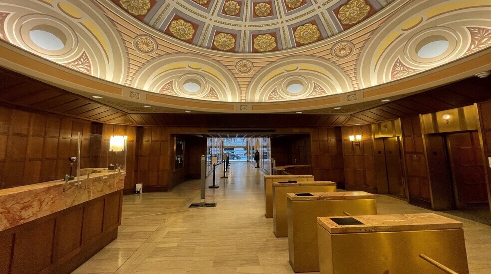 More Photos Of 34-36 W 44th St, New York Medical For Lease