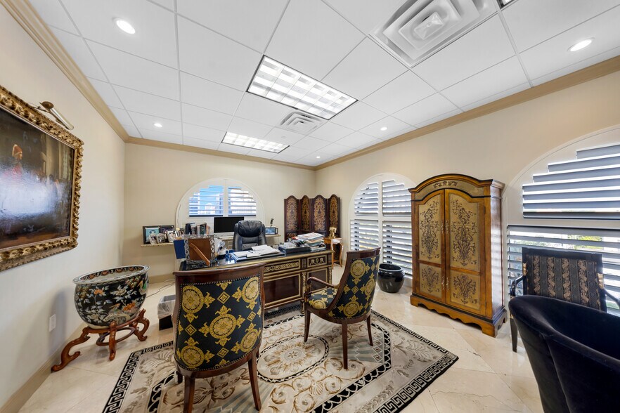 More Photos Of 1805 Ponce de Leon Blvd, Coral Gables Medical For Sale