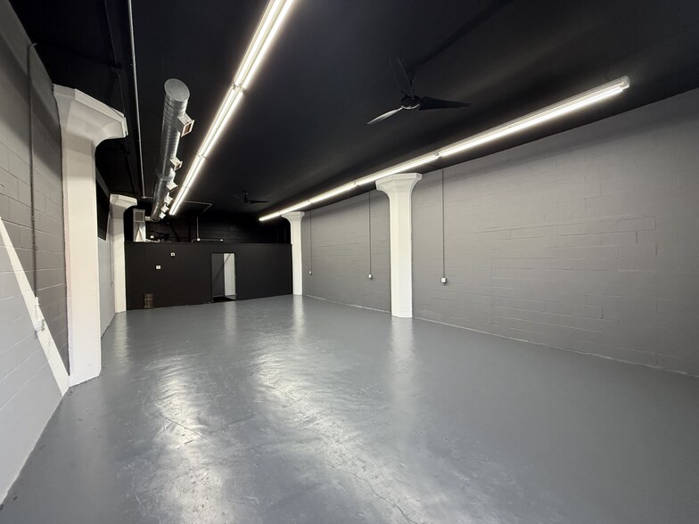 More Photos Of 318 Cherry Ave NE, Canton Warehouse For Sale