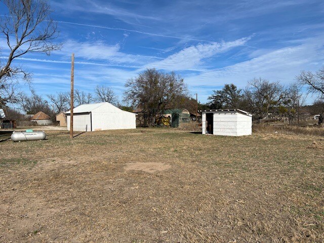 More Photos Of 902 Bevans St., Menard General Retail For Sale