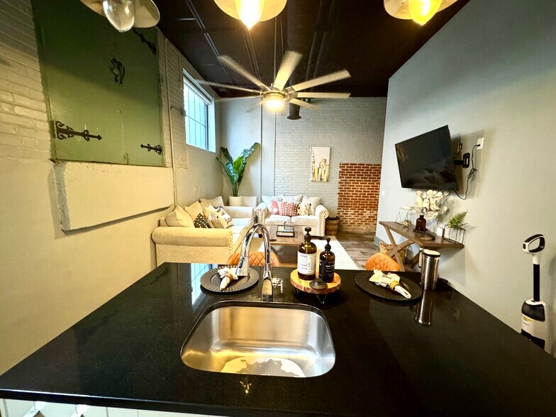 More Photos Of 222 Union St, Jonesboro Apartments For Sale