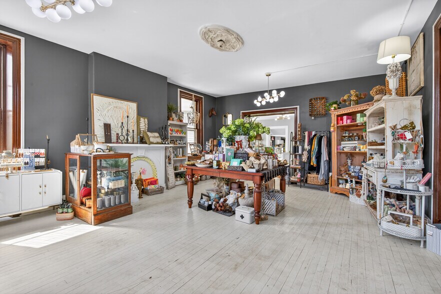 More Photos Of 22 S Main St, Allentown Office For Sale