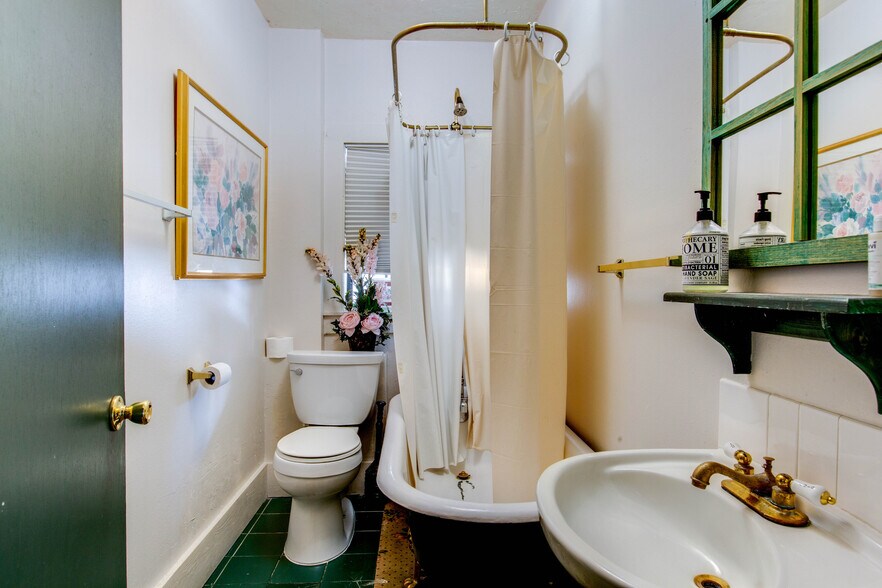 More Photos Of 8136 S Brook Forest Rd, Evergreen Specialty For Sale