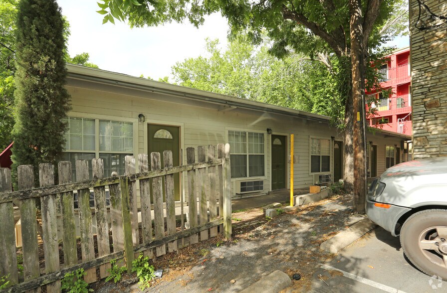 More Photos Of 2802 Whitis Ave, Austin Apartments For Sale