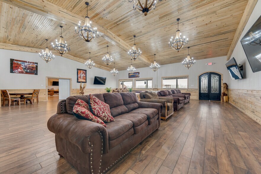 More Photos Of 4899 Leroy Pky, Elm Mott Lodge Meeting Hall For Sale