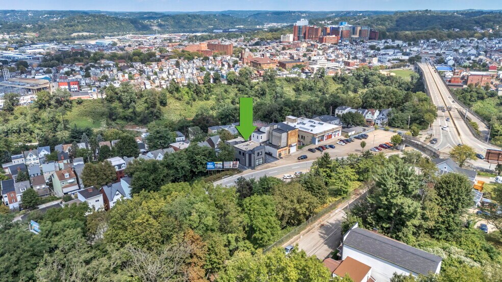 More Photos Of 3559 Bigelow Blvd, Pittsburgh Service For Sale