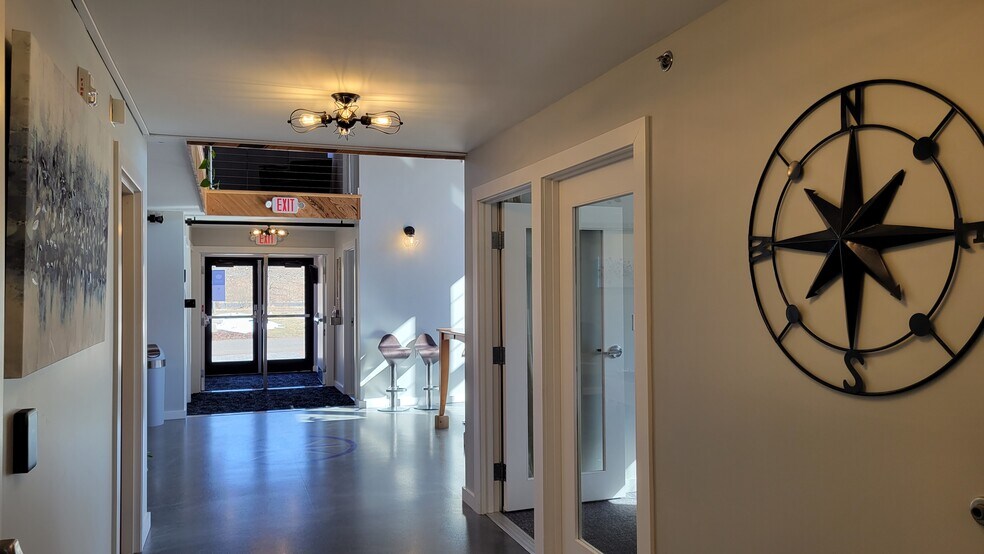 More Photos Of 119 Griswold St, Glastonbury Loft Creative Space For Lease
