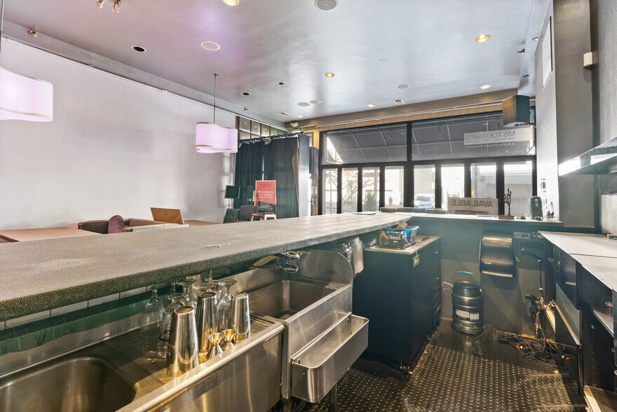 More Photos Of 1312 South St, Philadelphia Storefront Retail Residential For Sale