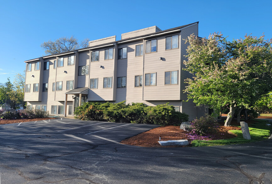 Primary Photo Of 2 Wellman Ave, Nashua Office For Lease