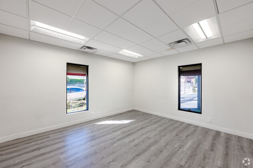 More Photos Of 530 S 6th St, Las Vegas Medical For Lease