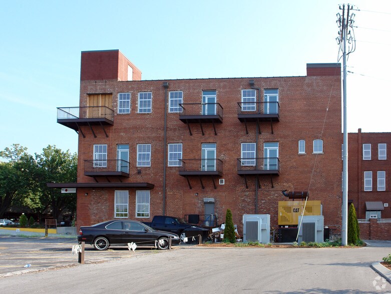 More Photos Of 232 E 11th St, Chattanooga Medical For Lease