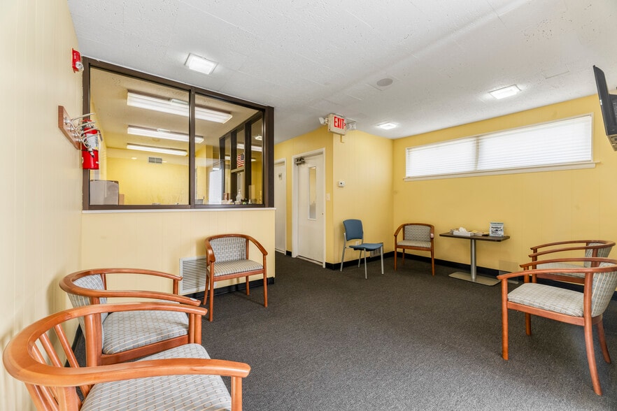More Photos Of 123 Dunhams Corner Rd, East Brunswick Medical For Sale