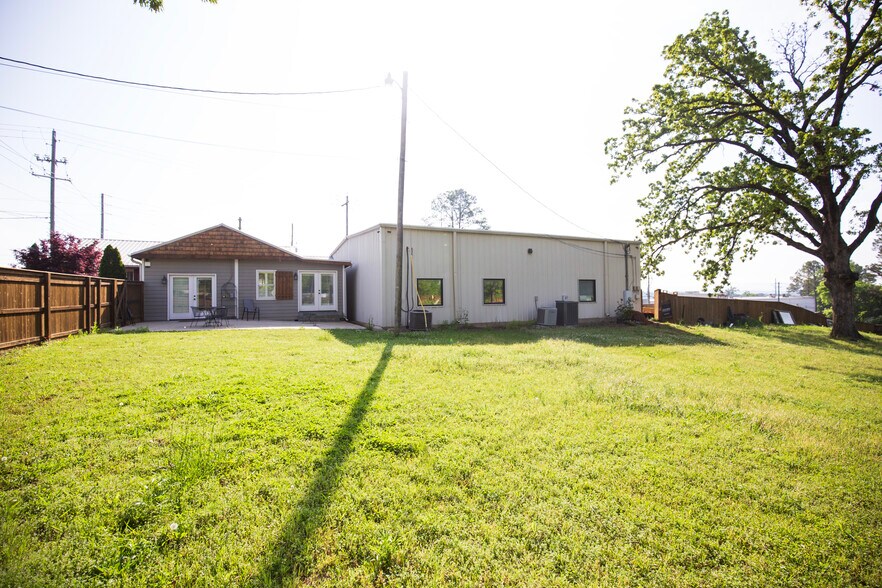 More Photos Of 1945 Patton Chapel Rd, Birmingham Office Residential For Sale