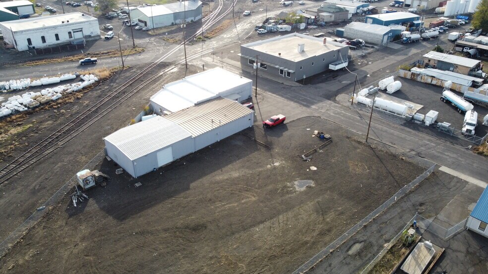 More Photos Of 1012 N 9th Ave, Walla Walla Manufacturing For Sale