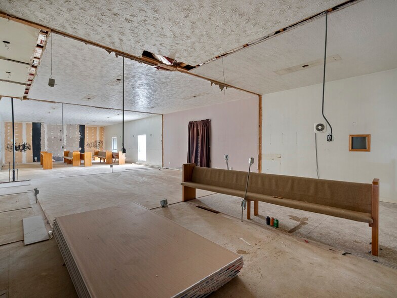 More Photos Of 705 23rd St, Ogden Religious Facility For Lease