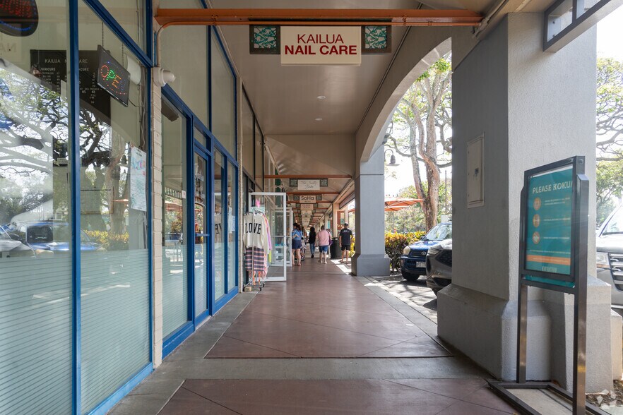 More Photos Of 590-600 Kailua Rd, Kailua Storefront For Lease