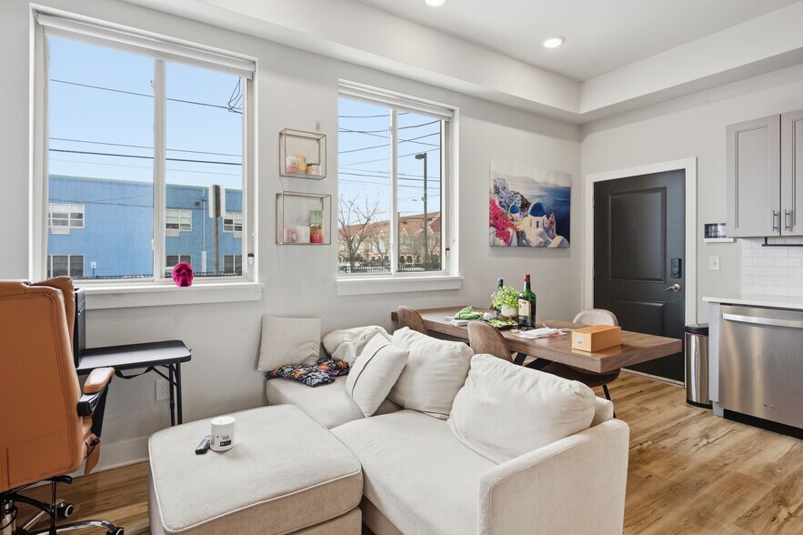 More Photos Of 121-127 W Cumberland St, Philadelphia Apartments For Sale