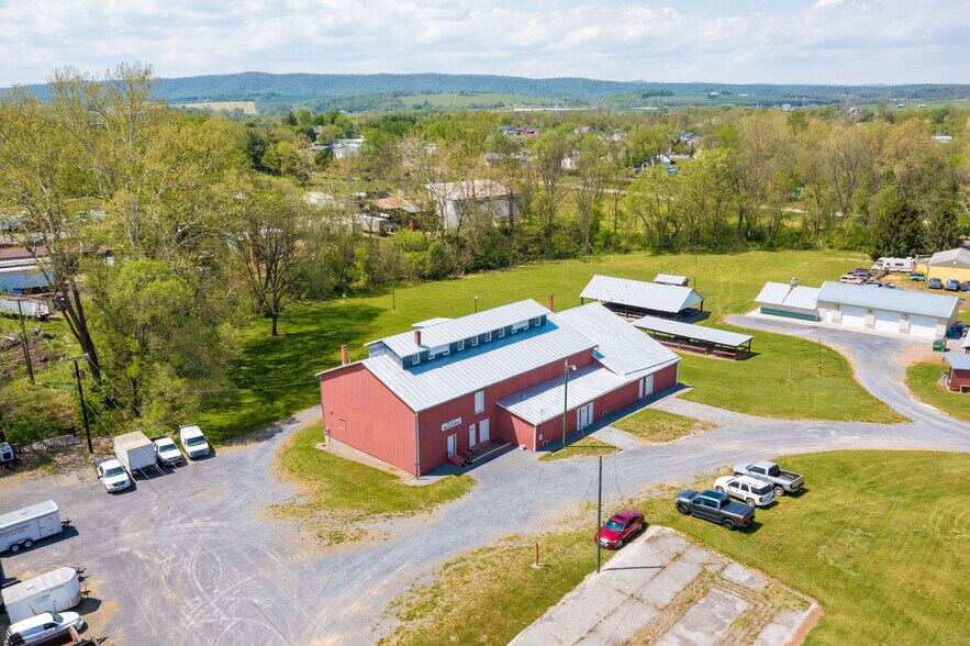 More Photos Of 180 Hollar Circle, Timberville Warehouse For Sale