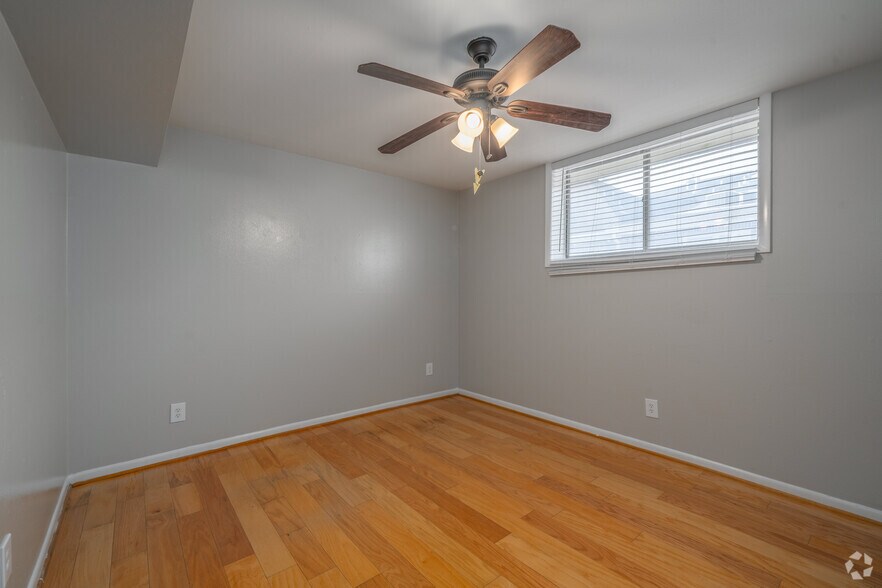 More Photos Of 5123 Del Monte Dr, Houston Apartments For Sale