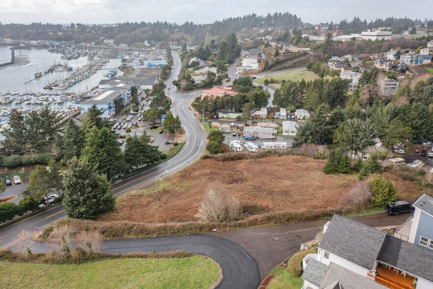 More Photos Of 1005 SE Bay Blvd, Newport Land For Sale