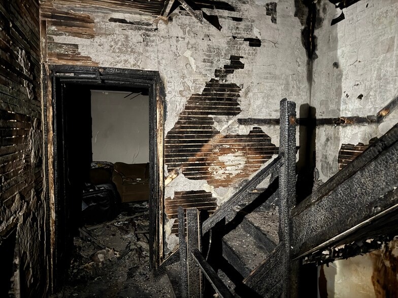 More Photos Of 8035 S Evans Ave, Chicago Apartments For Sale