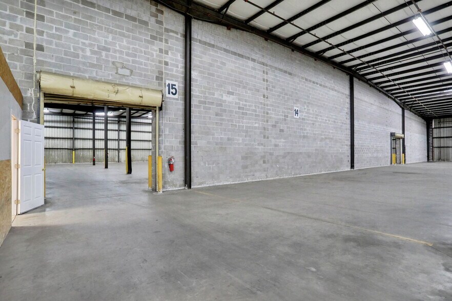 More Photos Of 1507-1775 Industrial Blvd, Jacksonville Unknown For Lease