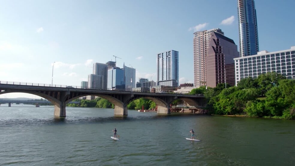 More Photos Of 8701 Menchaca Rd, Austin Medical For Sale