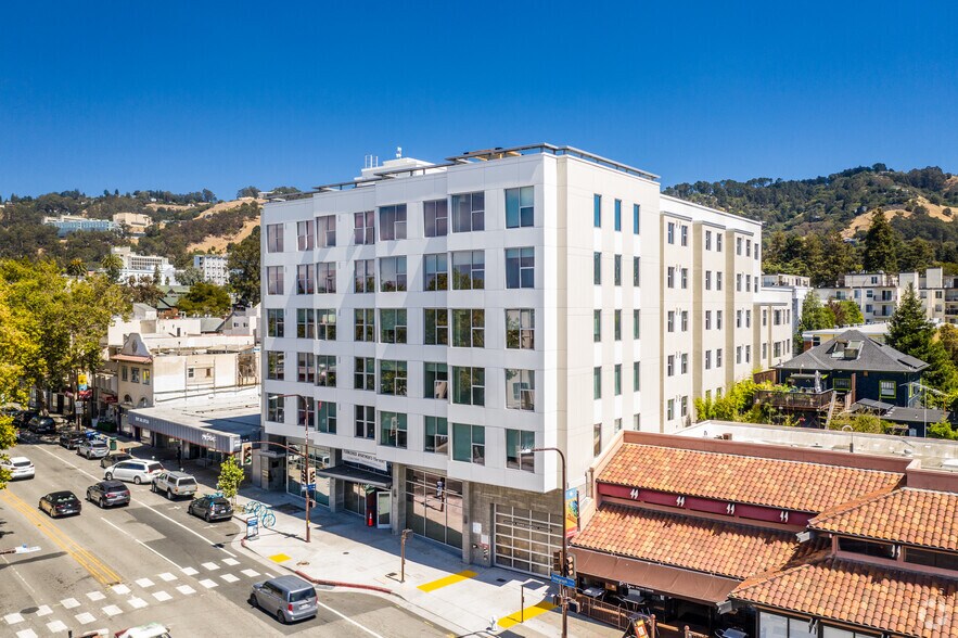 More Photos Of 2539 Telegraph Ave, Berkeley Apartments For Lease