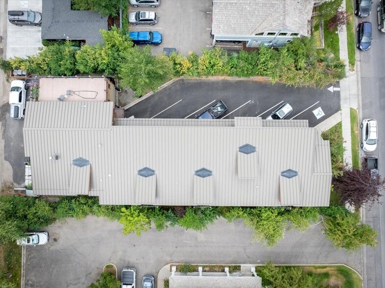 More Photos Of 320 E Broadway Ave, Jackson Office Residential For Sale