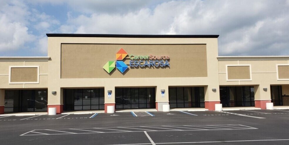 More Photos Of 6901-7145 N 9th Ave, Pensacola Unknown For Lease