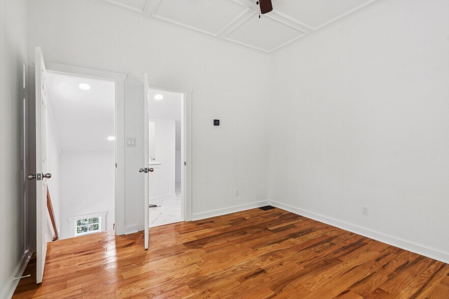 More Photos Of 375 Deerfield Dr, Dahlonega Multifamily For Sale