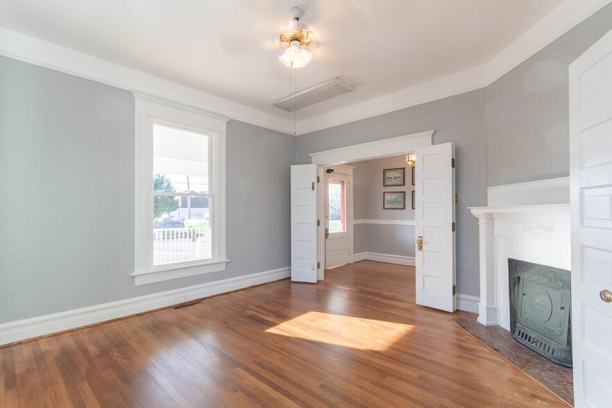 More Photos Of 1530 Ebenezer Rd, Rock Hill Office For Sale