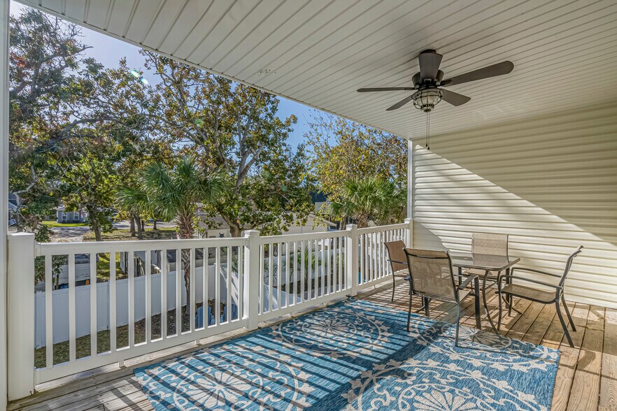 More Photos Of 703 37th Ave S, North Myrtle Beach Apartments For Sale
