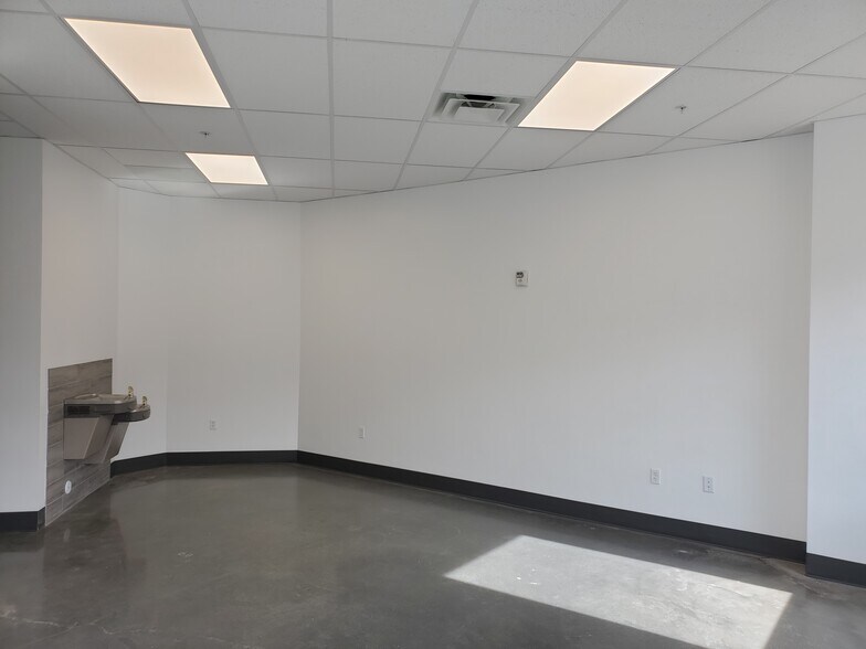 More Photos Of 2052 W 500 N, Springville Industrial For Lease