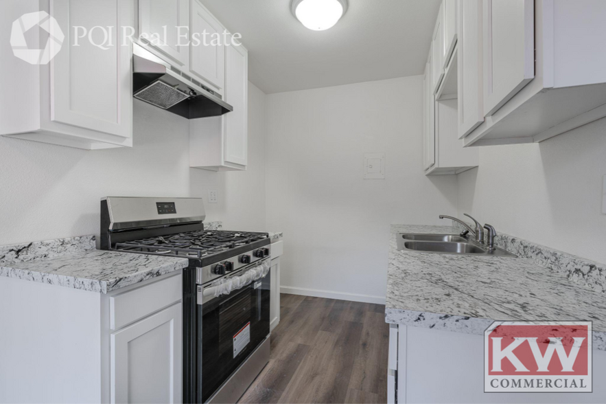 More Photos Of 1822 Bridge St, Los Angeles Apartments For Sale