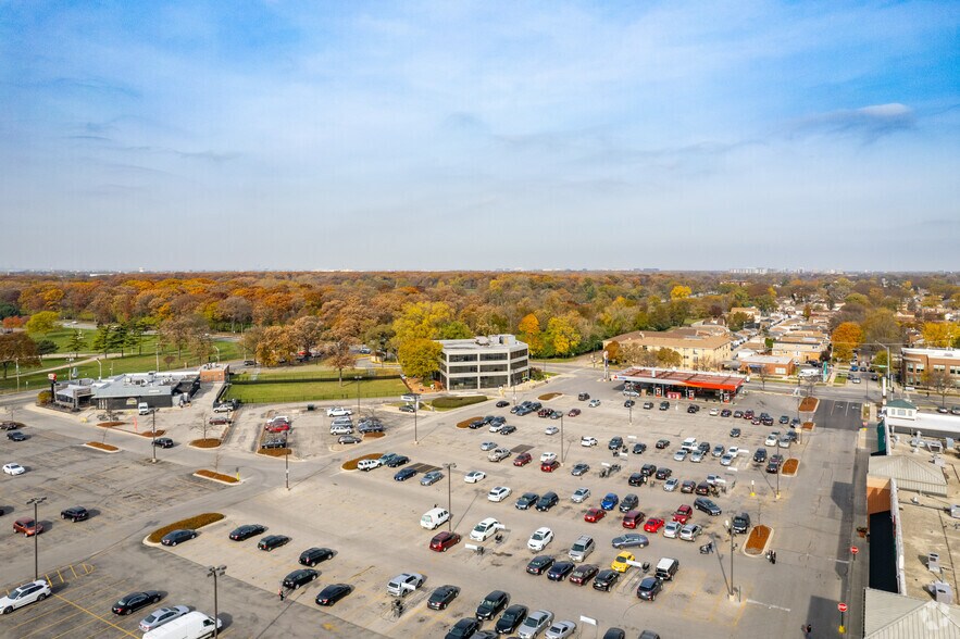 More Photos Of 8251-8361 N Belmont Ave, River Grove Unknown For Lease