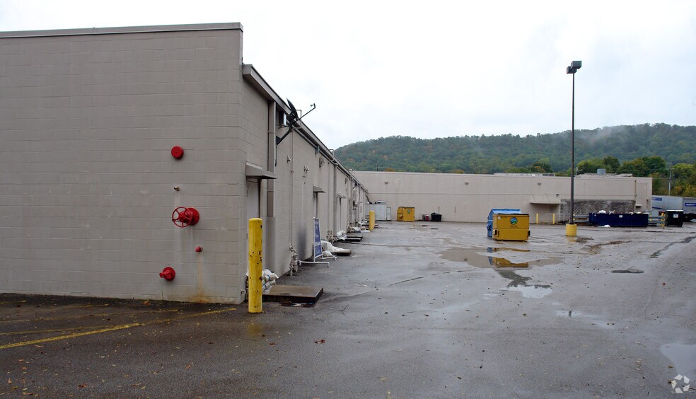 More Photos Of 9408 Apison Pike, Ooltewah Unknown For Lease