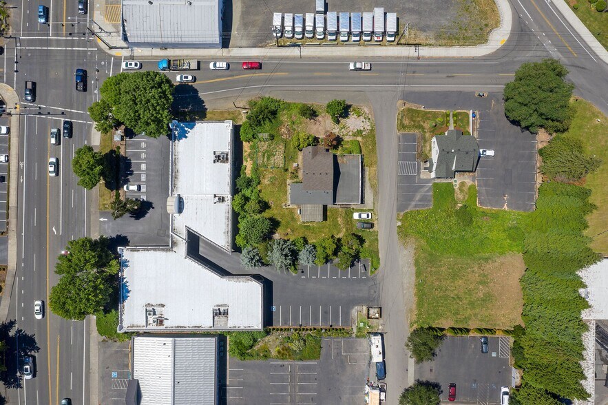 More Photos Of 2600 Martin Way E, Olympia Freestanding For Sale