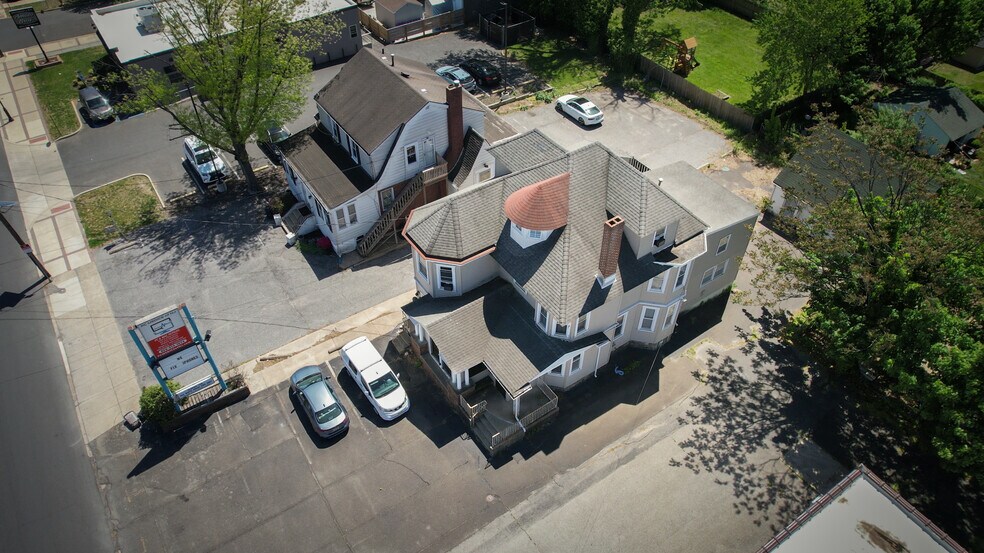 More Photos Of 604 White Horse Pike, Oaklyn Storefront For Sale