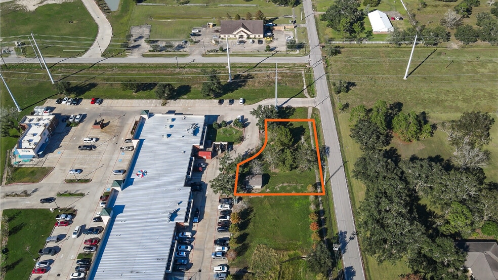 More Photos Of N HWY 35 Bypass, Alvin Land For Sale